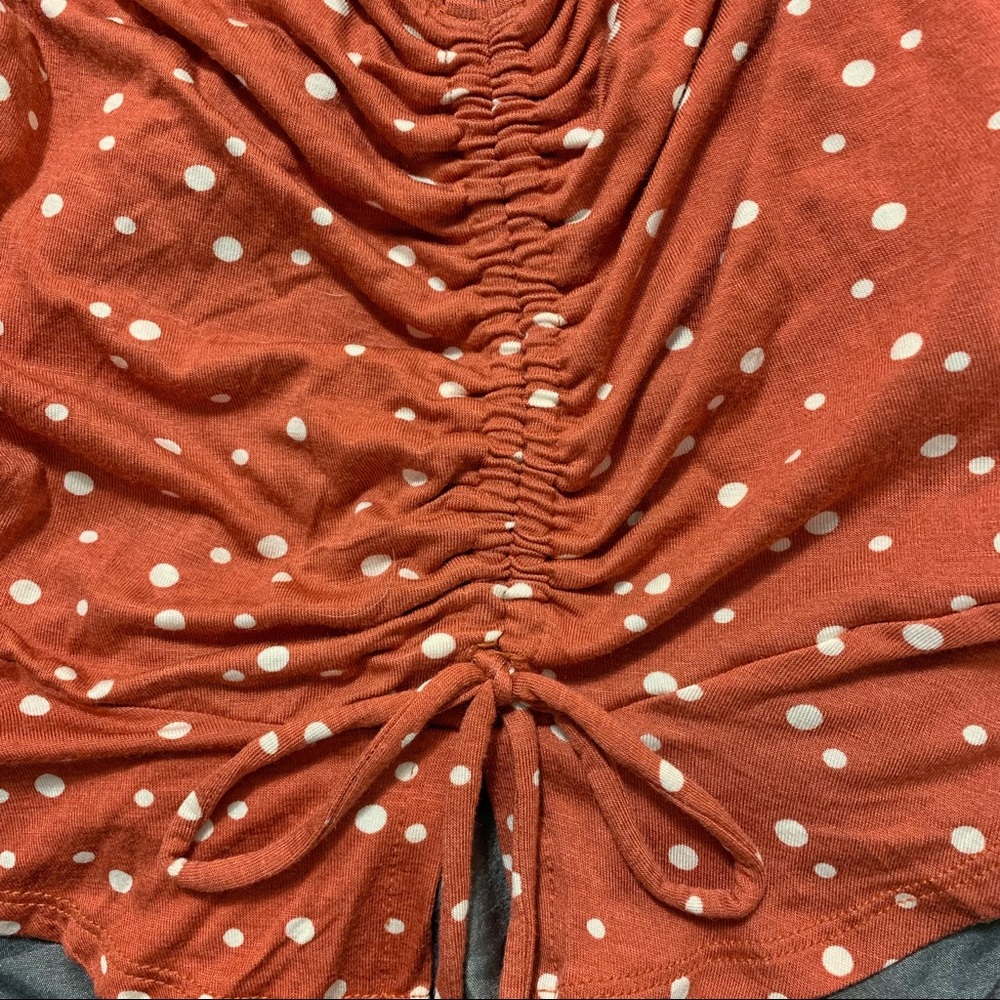Spring/Summer Top - Picture 4 of 4